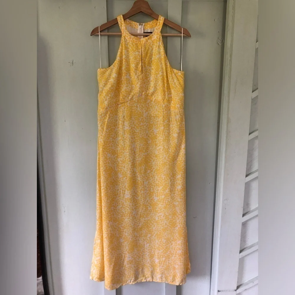 Ann Taylor Factory Petite 12P 100% Rayon Yellow Watercolour Halter Dress - Picture 3 of 13